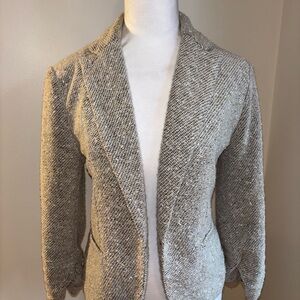 Amanda & Chelsea Textured Gray Jacket
